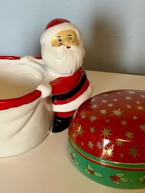 MIKASA Holiday Elegance Dish + Vintage Santa Planter Bundle